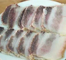 Stir-fried Three-layer Pork with Napa Cabbage