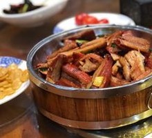 Preserved Meat Stir-fried Lotus Heart