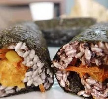 Handmade Orlean Chicken Rice Balls