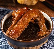 Spicy Braised Duck Wings