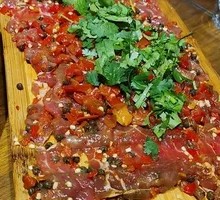 Sliced Beef with Green and Red Peppers