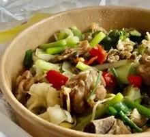 Pan-fried Chicken Noodles