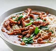 Shredded Pork Noodles