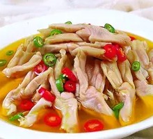 Sour Soup Duck Feet