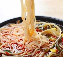 Spicy Pepper Pork Intestine Rice Noodles