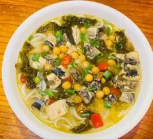 Old Jar Sichuan Pickled Chicken Noodles