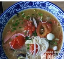 Clear Soup Three Delicacies Rice Noodles
