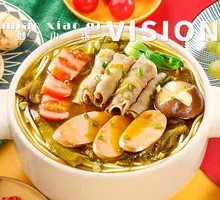 Sour Cabbage Beef Noodle Soup