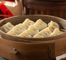 Corn and Pork Steamed Dumplings
