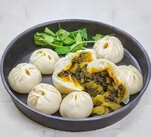 Sour Cabbage Steamed Buns
