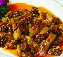 Spicy Walnut Pork