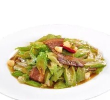 Bitter Melon Stir-fried with Spicy Pork