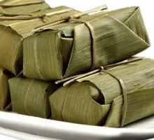 Bamboo-Leaf Yellow Dumplings