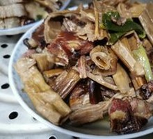 Bamboo Shoot and Preserved Pork
