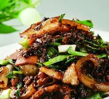 Old Salted Vegetable Stir-fried Pork