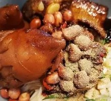 Pork Trotter Noodles
