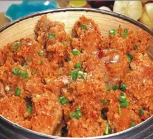 Steamed Pork Ribs with Rice Flour