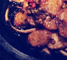 Stone Pot Potato Slices