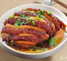 Pickled Pumpkin Braised Pork