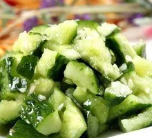 Garlic Cucumber Salad