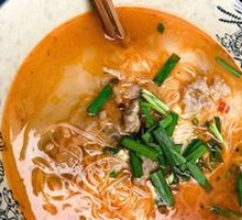 Sour Radish Pork Noodle Soup
