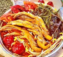 Pickled Chili Duck Feet Noodles