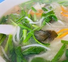 Bridge Rice Noodles