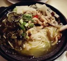 Hot Pot Beef Ball and Fish Ball Combination Rice Noodles