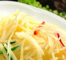 Sliced Potatoes with Green Pepper