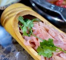 Fresh Duck Intestines Steamed