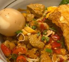 Dry-Mixed Ginger Duck Noodles