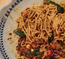 渣渣牛肉拌面
