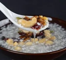 Nutty Lotus Root Powder Glutinous Rice Wine Dessert