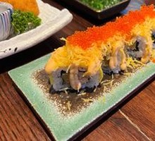 Momotaro Signature Crab Roe Sushi Roll