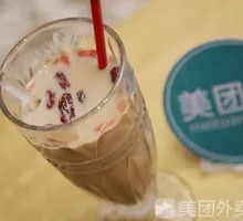 Longan Red Date Milk Tea