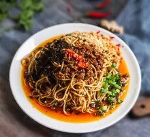 Spicy Noodles with Meat