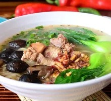Stewed Chicken Noodles