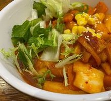 Spicy Kimchi and Rice Cake Stir-fry