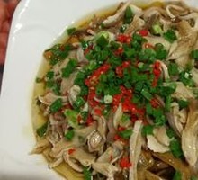Boiled Pork Intestines