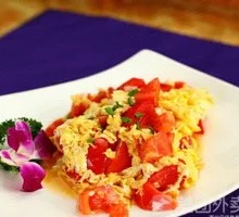Tomato and Egg Stir-Fry