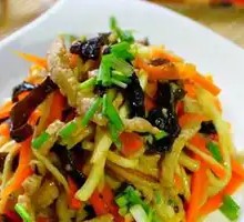 Stir-Fried Three Threads