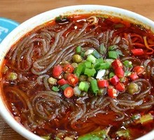 Classic Spicy and Sour Noodles