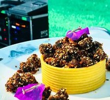 Crispy Pepper Beef Cubes