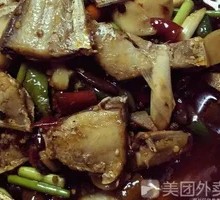 Sichuan-style pickled chili fish