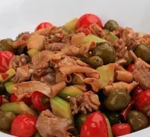 Spicy Pepper Chicken Offal