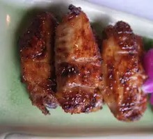 Charcoal-Grilled Chicken Wings