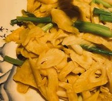 Stir-fried Fresh Bamboo Shoots