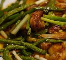Eggplant and Green Bean Stir-Fry