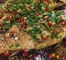 Cold-mixed crucian carp