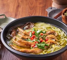 Sichuan Pepper Duck Feet Noodles